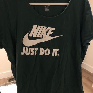 nike tee